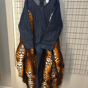 Stylish Denim and Tiger Print Dress